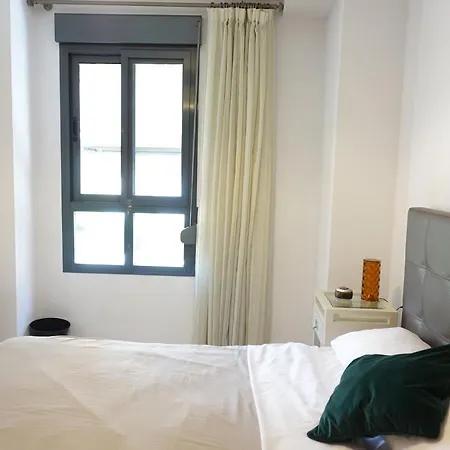 ☆the Peaceful Homestay☆ W/ Terrace⌘parking⌘bbq * Valence