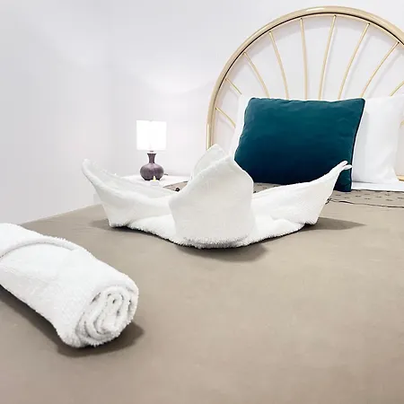 ☆the Peaceful Homestay☆ W/ Terrace⌘parking⌘bbq Séjour chez l'habitant Valence